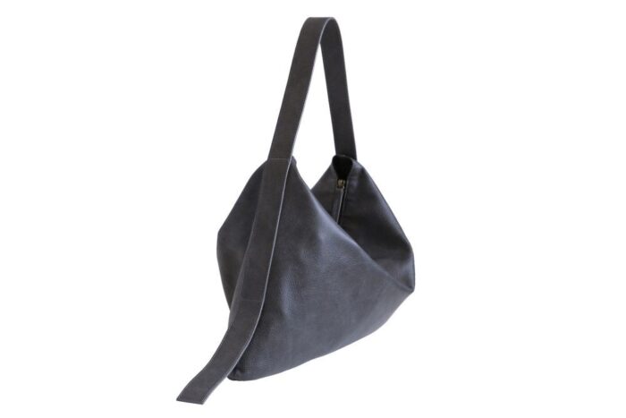 maxi-tote-bag-pelle-nera-invecchiata