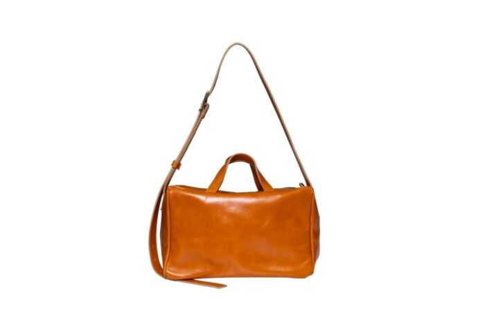 borsa-a-mano-con-tracolla-regolabile-pelle-colore-carmello