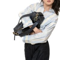 maxi-pochette-in-pelle-blu-da-donna-produzione-artigianale