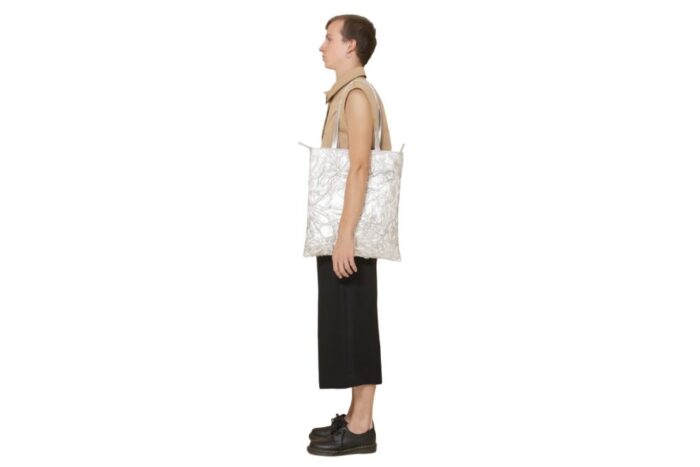 borsa-shopper-pelle-effetto-stropicciato-colore-argento