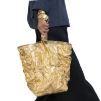 maxi-borsa-secchielo-in-pelle-stropicciata-colore-oro