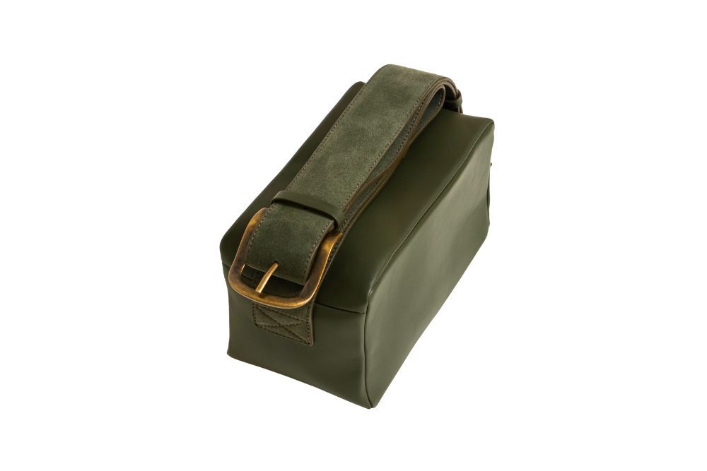mini-bag-pelle-colore-verde-inverno-2025-paola-simeone