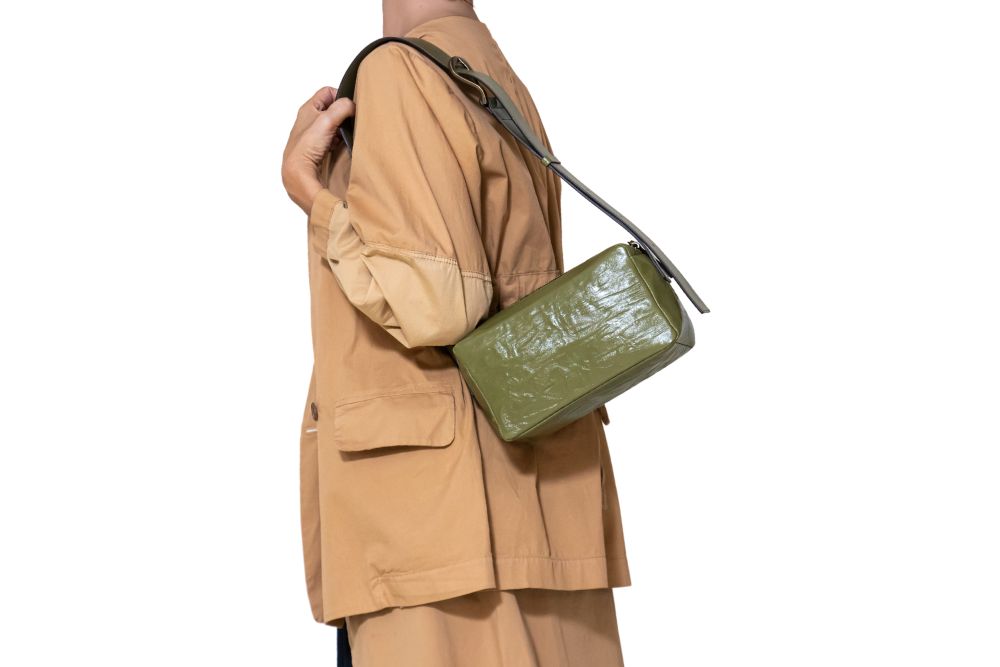 borsa-quadrotto-pelle-verde