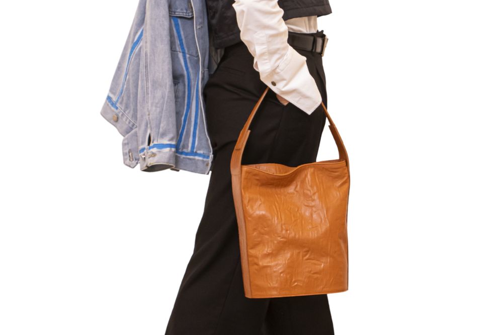 paola-simeone-secchiello-cuoio